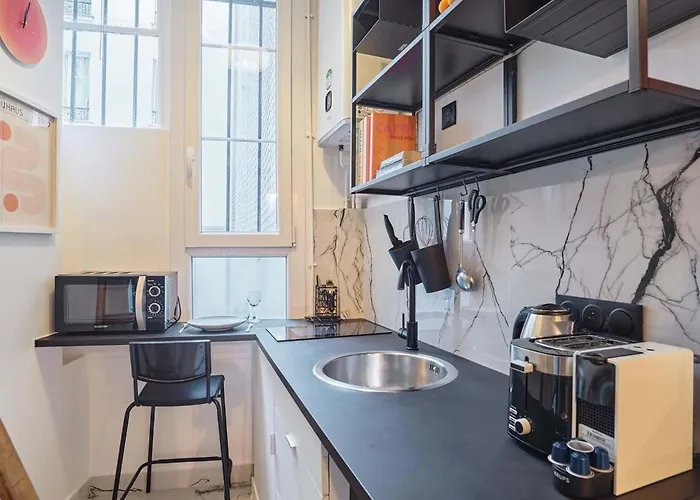 Centre De By Prestige *